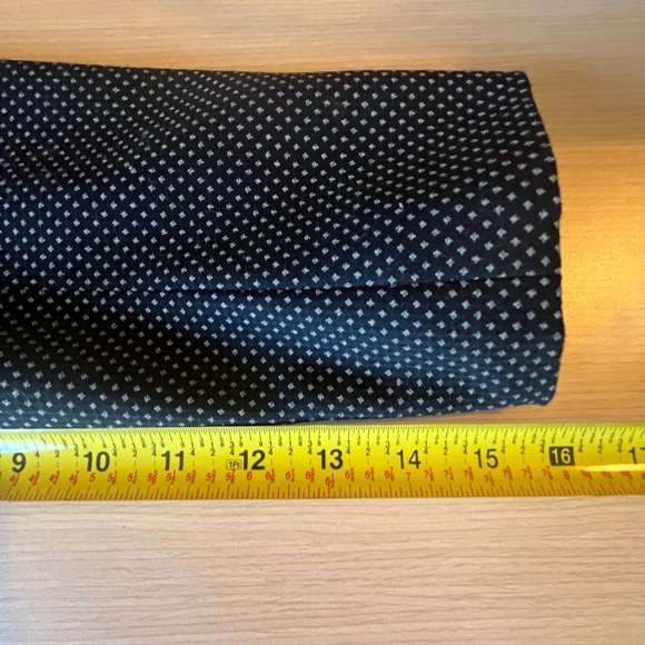 NWOT Holt Renfrew Wool Blend Fitted Blazer & Skirt Set Black with Grey Pattern - Picture 9 of 16